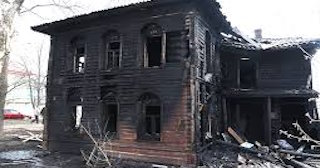 Демонтаж дома после пожара в Мегионе - Быстро и надежно от Сварной-Мго от 2152 рублей